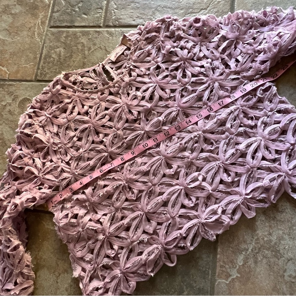 WILLOW & Root From The BUCKLE Dusty Rose Floral Stitch Fabric - Picture 7 of 10